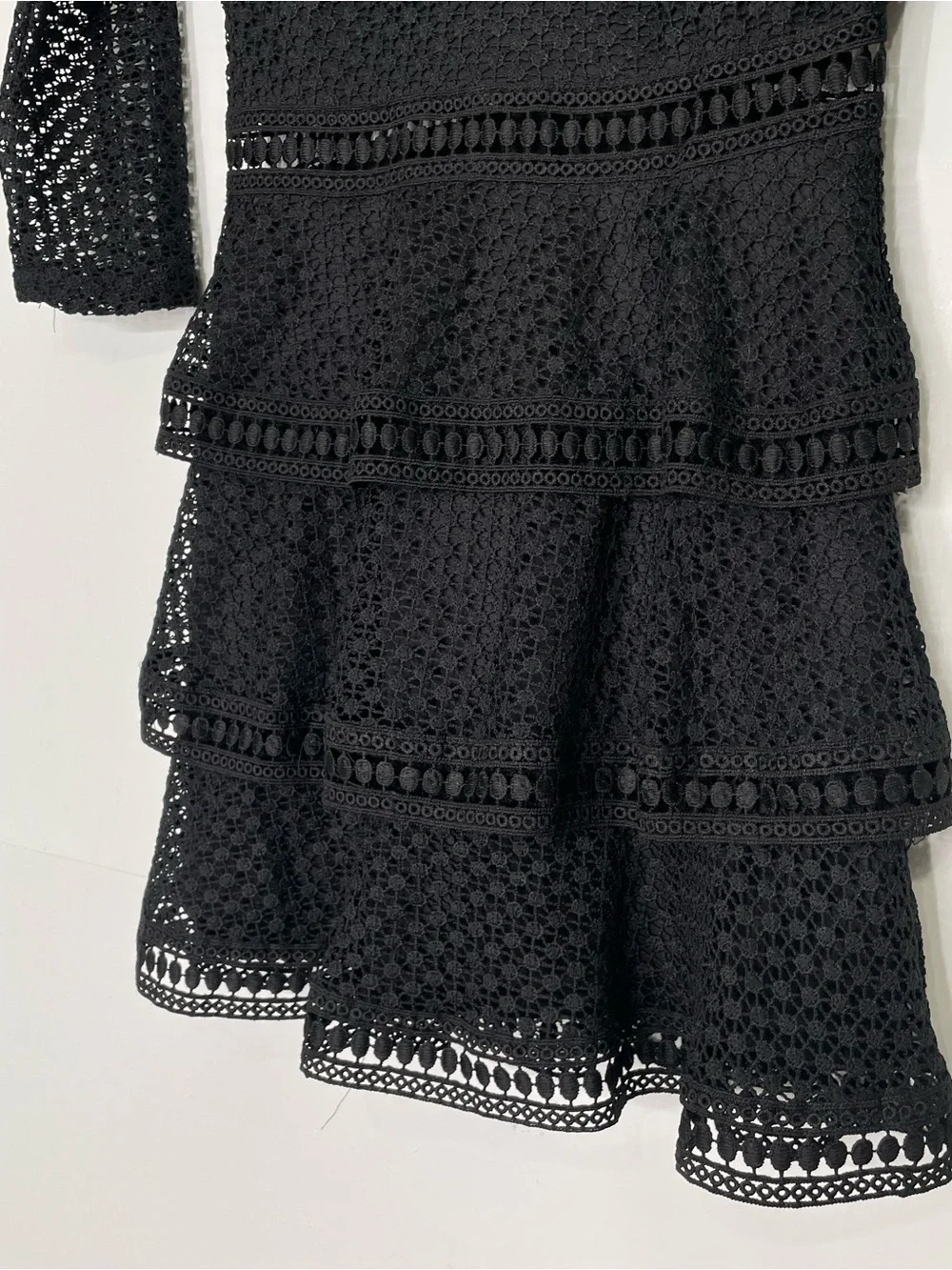 PrettyLittleThing Caya Black Premium Lace Panel Tiered Mini Dress Size 6
